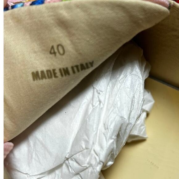 VERSACE Pink Tresor de la mer Print Low Top Women's Sneakers - Picture 6 of 10